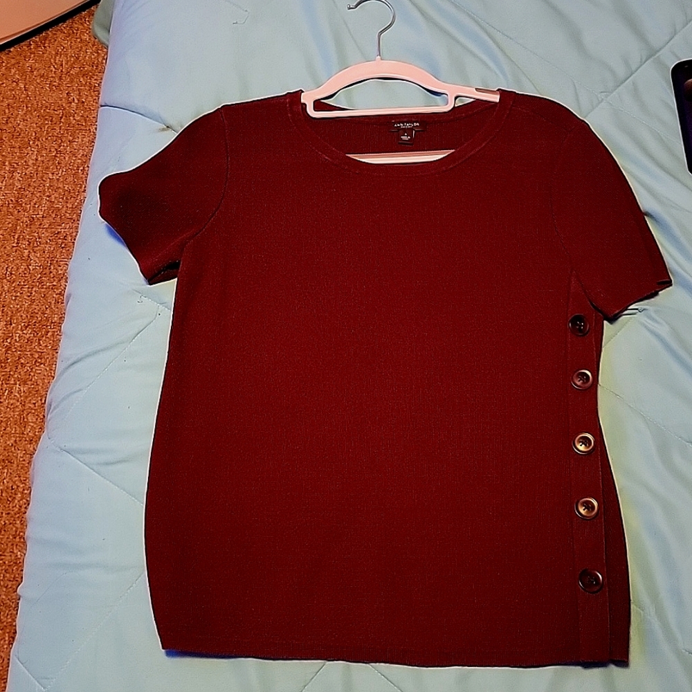 Burgundy/ maroon short sleeve Ann Taylor shirt